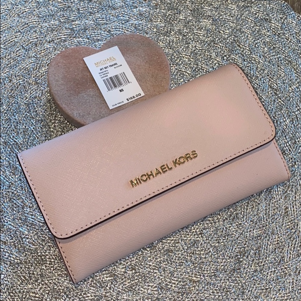 Michel Kors Jet Set Travel